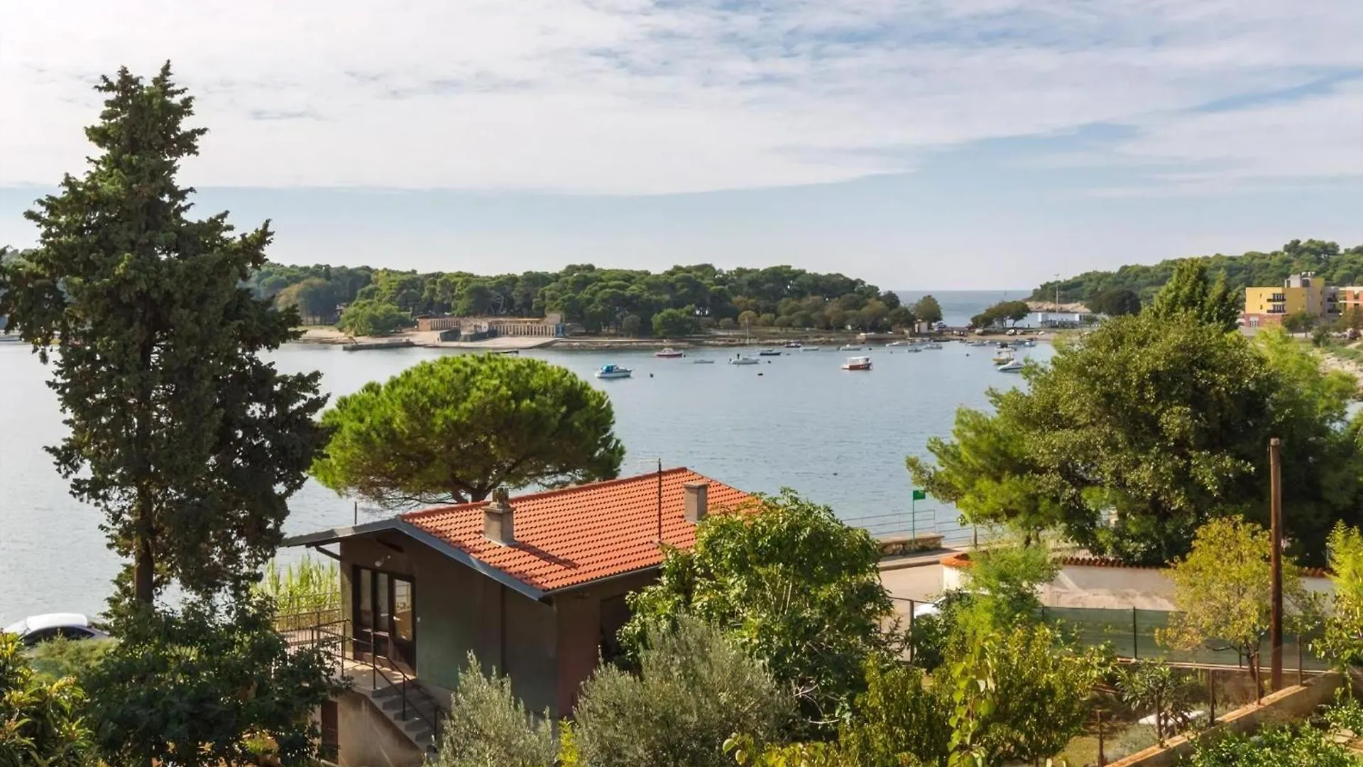 Appartement In Stoja Mit Terrasse Pola Croazia