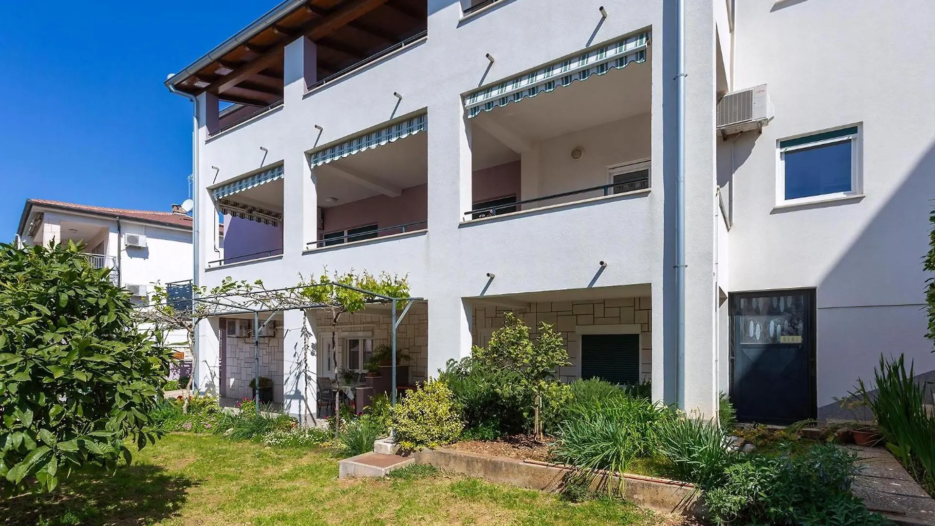 Appartement In Stoja Mit Terrasse Pola 0*,  Croazia